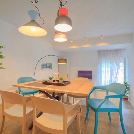 Apartments Villa Rojnica Jelsa  Ngoại thất bức ảnh