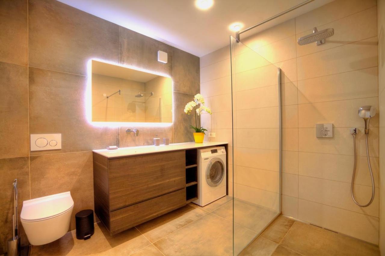Apartments Villa Rojnica Jelsa  Ngoại thất bức ảnh